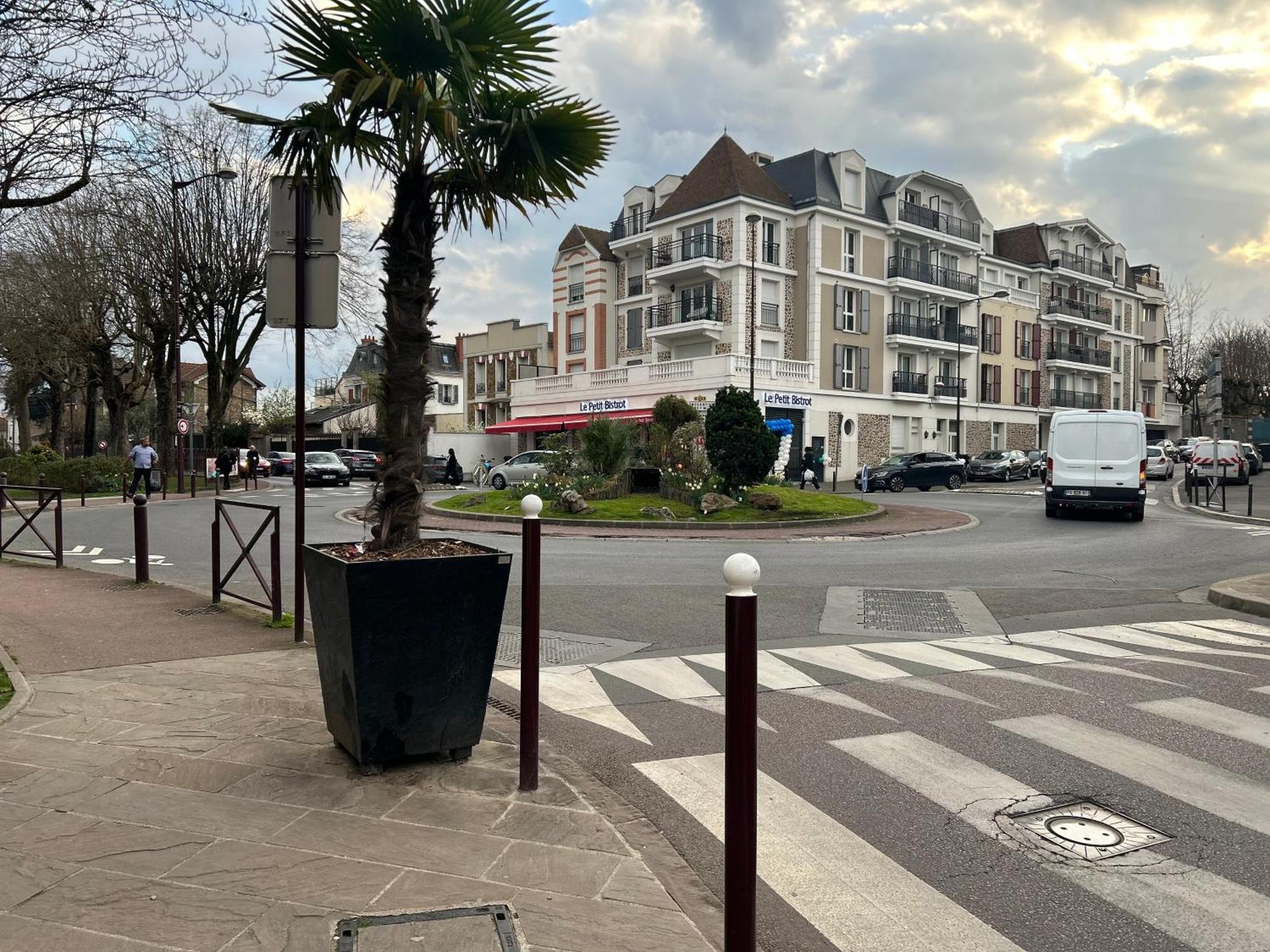Spacieux 4 Personnes Avec Terrasse Privee & Bureau - Gare A 4min, Paris En 30min Apartment *